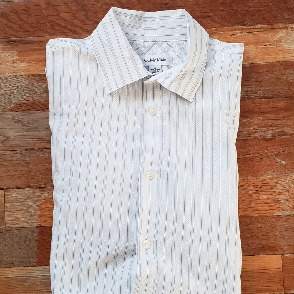 CALVIN KLEIN: Lux Casual Dress Shirt. Size-M